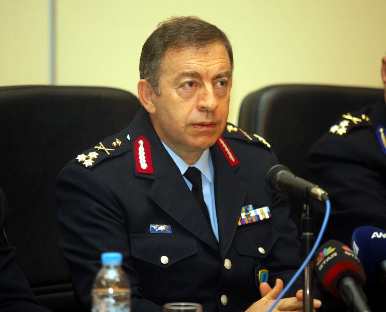 Αρχηγός Αστυνομίας: «Δεν θα δουλεύουμε εάν δεν δοθούν χρήματα για πενθήμερα- νυχτερινά» | Newsit.gr Αρχηγός Αστυνομίας: «Δεν θα δουλεύουμε εάν δεν δοθούν χρήματα για πενθήμερα- νυχτερινά» | Newsit.gr