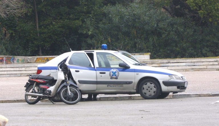 Ηγουμενίτσα: Έκλεβαν μηχανές και πουλούσαν τους κινητήρες! | Newsit.gr Ηγουμενίτσα: Έκλεβαν μηχανές και πουλούσαν τους κινητήρες! | Newsit.gr