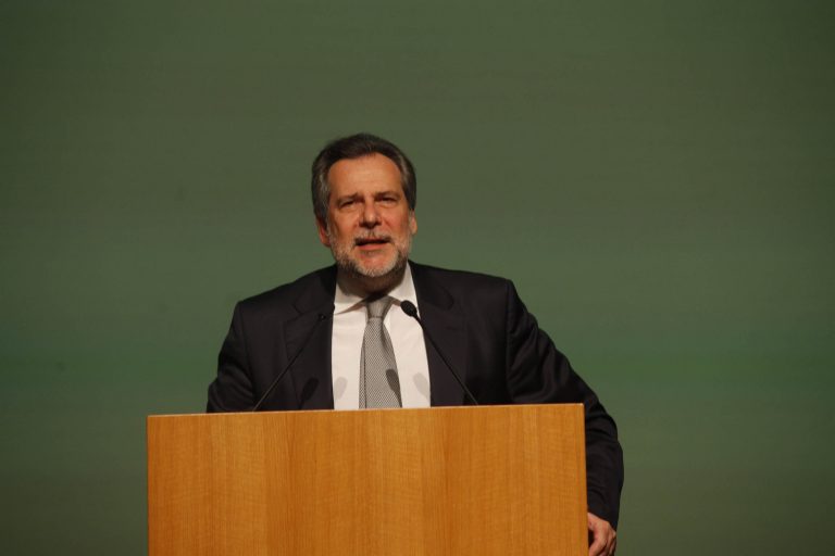 Παπουτσής: Τι κέρδισε ο λαός από την ανατροπή Παπανδρέου; | Newsit.gr Παπουτσής: Τι κέρδισε ο λαός από την ανατροπή Παπανδρέου; | Newsit.gr