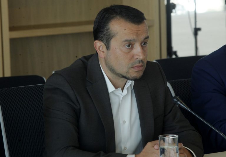 Παππάς: Όχι “μαύρο” στο mega – Να προστατευθούν οι εργαζόμενοι | Newsit.gr Παππάς: Όχι “μαύρο” στο mega – Να προστατευθούν οι εργαζόμενοι | Newsit.gr
