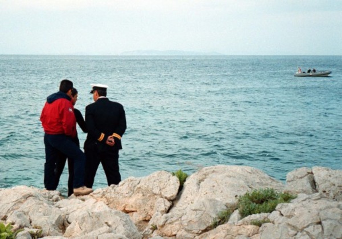 Το πρώτο δείγμα DNA «δείχνει» το δράκο της Πάρου – Δεν έχει ομολογήσει ο νεαρός αλλοδαπός | Newsit.gr Το πρώτο δείγμα DNA «δείχνει» το δράκο της Πάρου – Δεν έχει ομολογήσει ο νεαρός αλλοδαπός | Newsit.gr