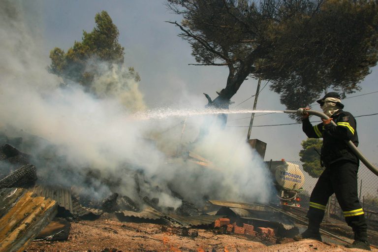 Έσβησε η πυρκαγιά στο Πικέρμι | Newsit.gr Έσβησε η πυρκαγιά στο Πικέρμι | Newsit.gr