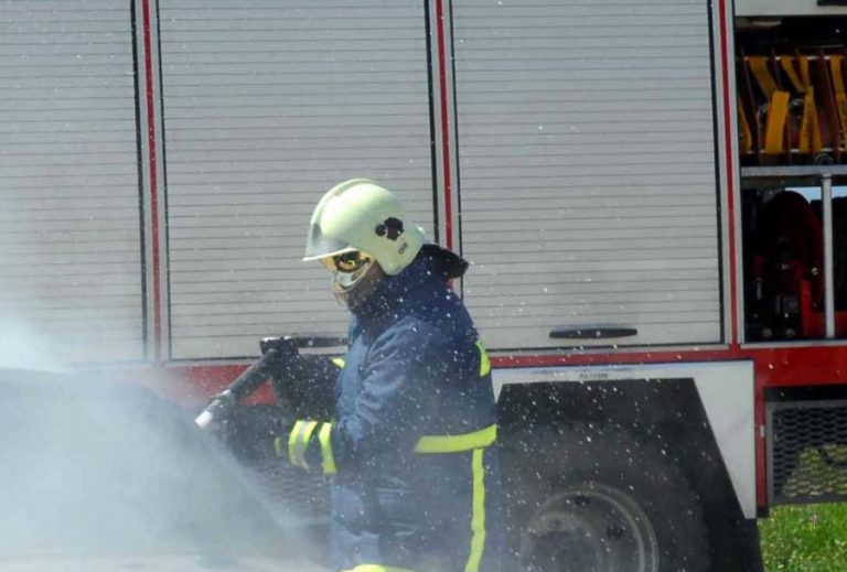 Ιωάννινα: Φωτιά σε τουριστικό λεωφορείο | Newsit.gr Ιωάννινα: Φωτιά σε τουριστικό λεωφορείο | Newsit.gr