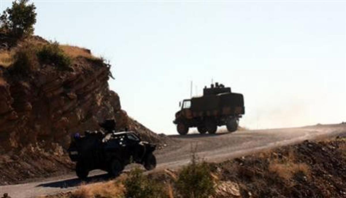 Επίθεση του PKK σε τρένο και σε φάλαγγα στρατού | Newsit.gr Επίθεση του PKK σε τρένο και σε φάλαγγα στρατού | Newsit.gr