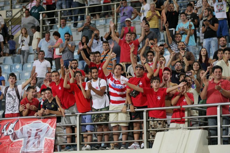Παροξυσμός στα Χανιά για το ντέρμπι με τον ΟΦΗ | Newsit.gr Παροξυσμός στα Χανιά για το ντέρμπι με τον ΟΦΗ | Newsit.gr