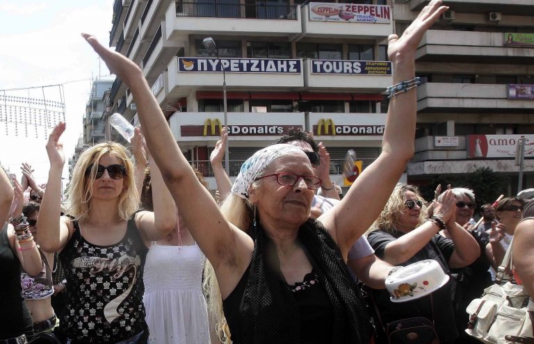 Θεσσαλονίκη: »Βάλτε μας στο ταμείο ανεργίας» | Newsit.gr Θεσσαλονίκη: »Βάλτε μας στο ταμείο ανεργίας» | Newsit.gr