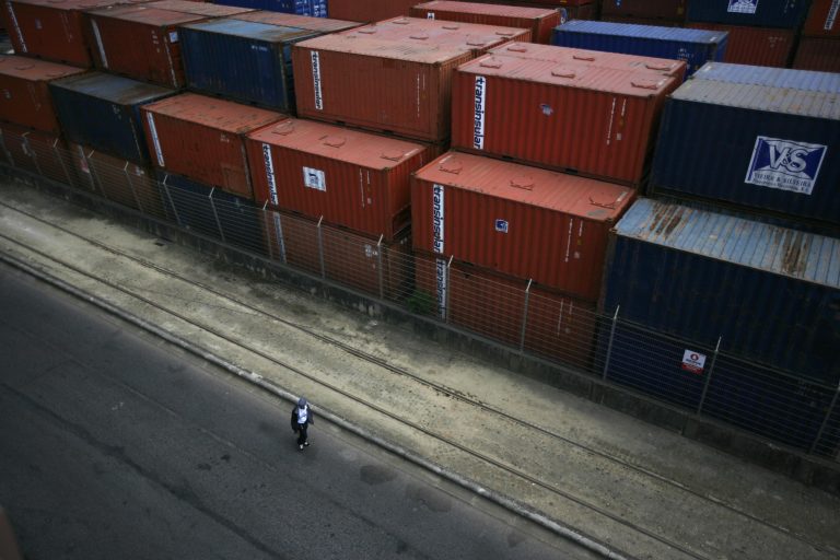 Πορτογαλία: Παρέλυσαν τα μεγαλύτερα λιμάνια της χώρας | Newsit.gr Πορτογαλία: Παρέλυσαν τα μεγαλύτερα λιμάνια της χώρας | Newsit.gr