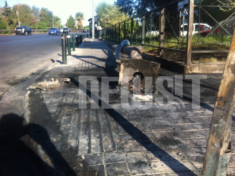 «Δεν έχω λόγια να πω» λέει ο μοναδικός επιζών του φοβερού τροχαίου στην παραλιακή | Newsit.gr «Δεν έχω λόγια να πω» λέει ο μοναδικός επιζών του φοβερού τροχαίου στην παραλιακή | Newsit.gr