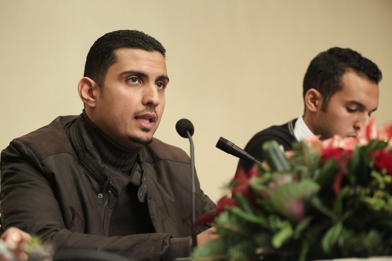 Πήρε τα οικονομικά στοιχεία ο Φαϊζάλ | Newsit.gr Πήρε τα οικονομικά στοιχεία ο Φαϊζάλ | Newsit.gr