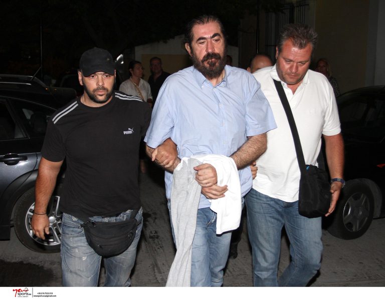 Δεν αντέχει τη φυλακή στα Σκόπια ο Ψωμιάδης | Newsit.gr Δεν αντέχει τη φυλακή στα Σκόπια ο Ψωμιάδης | Newsit.gr