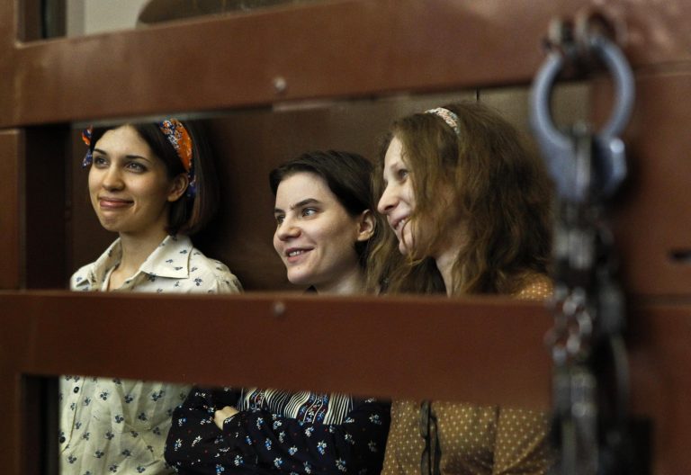 Παγκόσμια ημέρα συμπαράστασης στις Pussy Riot η 17η Αυγούστου | Newsit.gr Παγκόσμια ημέρα συμπαράστασης στις Pussy Riot η 17η Αυγούστου | Newsit.gr