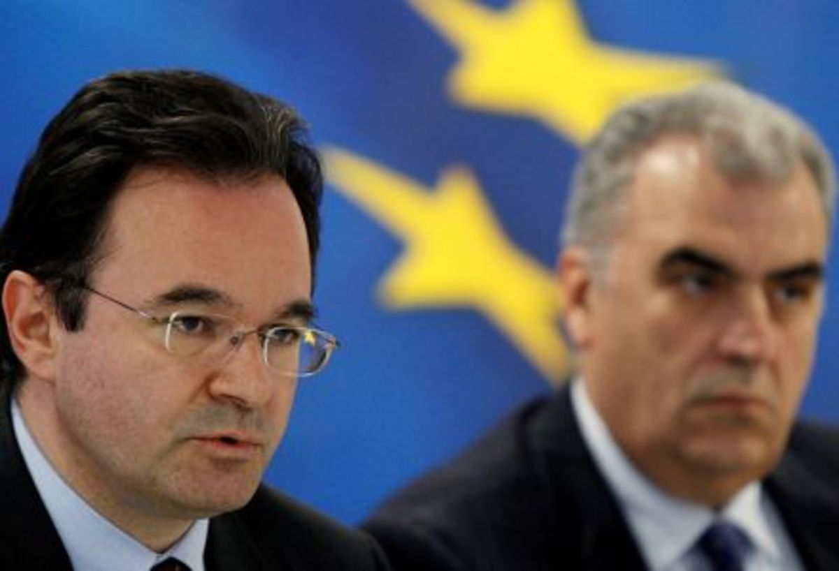 Ανοιχτό άδειασμα Ρέππα σε Παπακωσταντίνου για τη »στάση πληρωμών» | Newsit.gr Ανοιχτό άδειασμα Ρέππα σε Παπακωσταντίνου για τη »στάση πληρωμών» | Newsit.gr