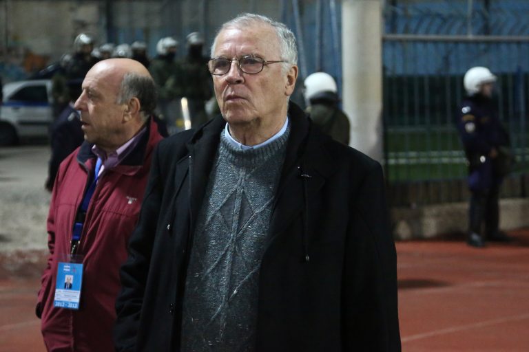 Θεοδωρίδης: Μην τολμήσει κανείς να μιλήσει για διαιτησία! | Newsit.gr Θεοδωρίδης: Μην τολμήσει κανείς να μιλήσει για διαιτησία! | Newsit.gr