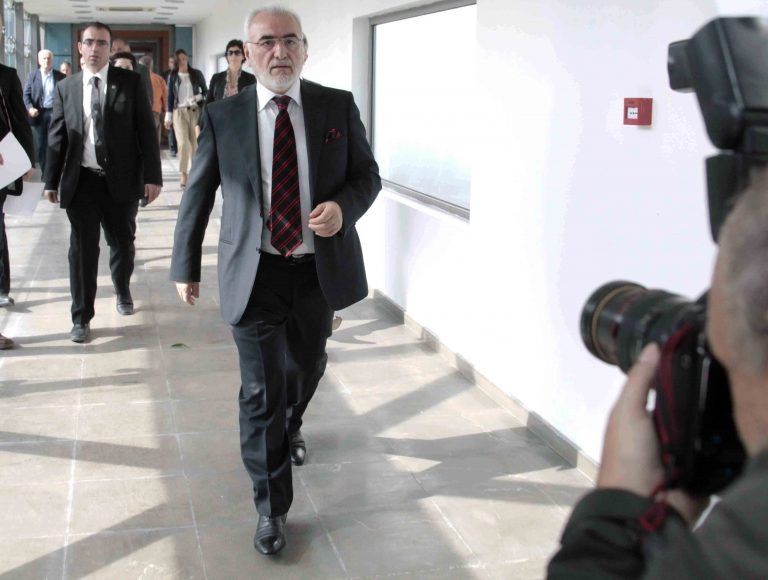 Τα λέει με τους οπαδούς ο Σαββίδης | Newsit.gr Τα λέει με τους οπαδούς ο Σαββίδης | Newsit.gr