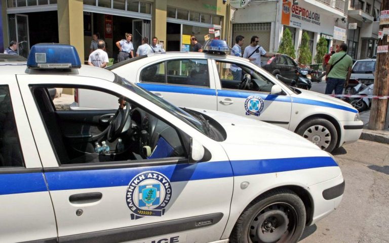 Λήστευαν με την απειλή σύριγγας! | Newsit.gr Λήστευαν με την απειλή σύριγγας! | Newsit.gr