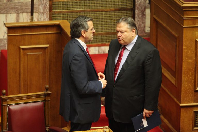 Βενιζέλος και Κουβέλης ζητούν σύσκεψη των πολιτικών αρχηγών | Newsit.gr Βενιζέλος και Κουβέλης ζητούν σύσκεψη των πολιτικών αρχηγών | Newsit.gr