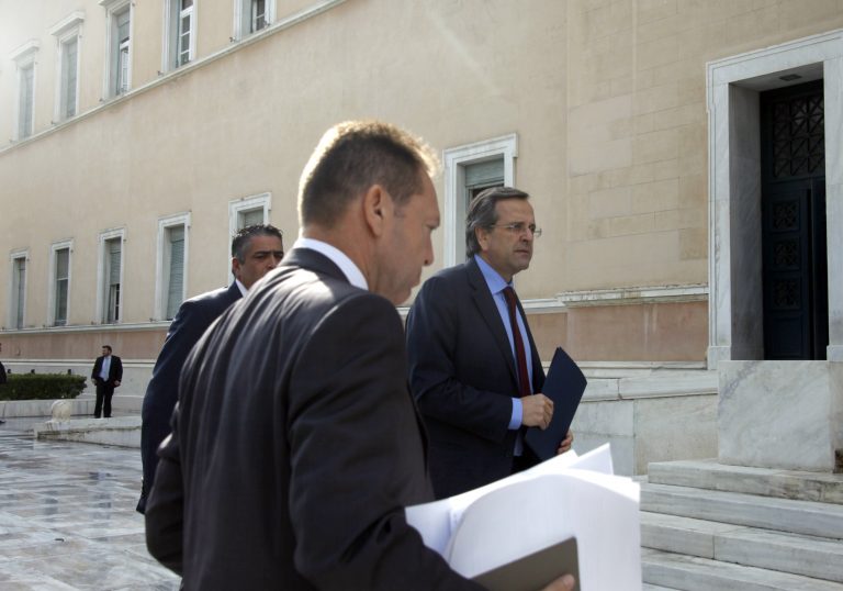 Ψηφίστε τα μέτρα ή πάμε σε εκλογές! – Όλα στον αέρα για μέτρα και Κυβέρνηση – Προχωρούν ΝΔ-ΠΑΣΟΚ και χωρίς ΔΗΜΑΡ; | Newsit.gr Ψηφίστε τα μέτρα ή πάμε σε εκλογές! – Όλα στον αέρα για μέτρα και Κυβέρνηση – Προχωρούν ΝΔ-ΠΑΣΟΚ και χωρίς ΔΗΜΑΡ; | Newsit.gr
