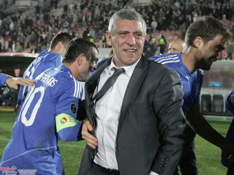 Είπε το “ναι” ο Σάντος – Στην Εθνική μέχρι το 2014 | Newsit.gr Είπε το “ναι” ο Σάντος – Στην Εθνική μέχρι το 2014 | Newsit.gr