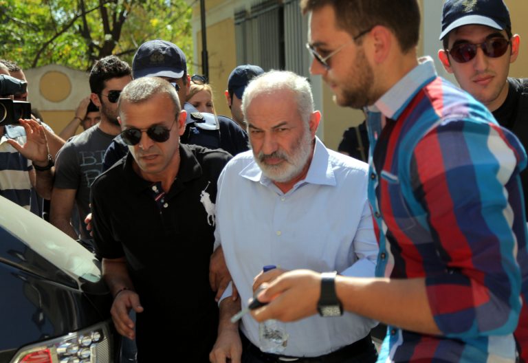Η απολογία του Ι. Σμπώκου – «Η Βίκυ Σταμάτη μου ζήτησε με αυστηρό ύφος να βοηθήσω τον Άκη» | Newsit.gr Η απολογία του Ι. Σμπώκου – «Η Βίκυ Σταμάτη μου ζήτησε με αυστηρό ύφος να βοηθήσω τον Άκη» | Newsit.gr