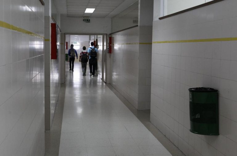 Μαθητές και φοιτητές… απεργούν! Λουκέτο σε σχολεία και πανεπιστήμια | Newsit.gr Μαθητές και φοιτητές… απεργούν! Λουκέτο σε σχολεία και πανεπιστήμια | Newsit.gr