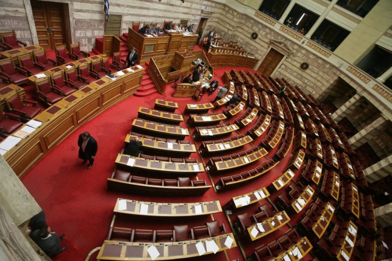 Στη δικαιοσύνη Τσοχατζόπουλος και Μαντέλης – Σε προανακριτική Αλογοσκούφης και Μαρκογιαννάκης | Newsit.gr Στη δικαιοσύνη Τσοχατζόπουλος και Μαντέλης – Σε προανακριτική Αλογοσκούφης και Μαρκογιαννάκης | Newsit.gr