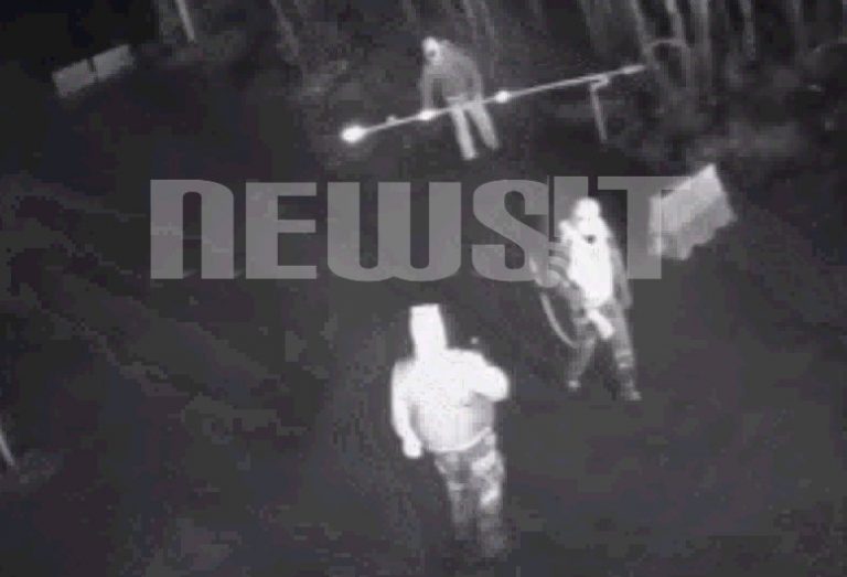Βίντεο Ντοκουμέντο: Η στιγμή της επίθεσης στις Σκουριές Χαλκιδικής! | Newsit.gr Βίντεο Ντοκουμέντο: Η στιγμή της επίθεσης στις Σκουριές Χαλκιδικής! | Newsit.gr