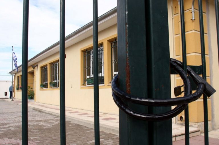 72χρονος προσπαθούσε να αποπλανήσει ανήλικη | Newsit.gr 72χρονος προσπαθούσε να αποπλανήσει ανήλικη | Newsit.gr