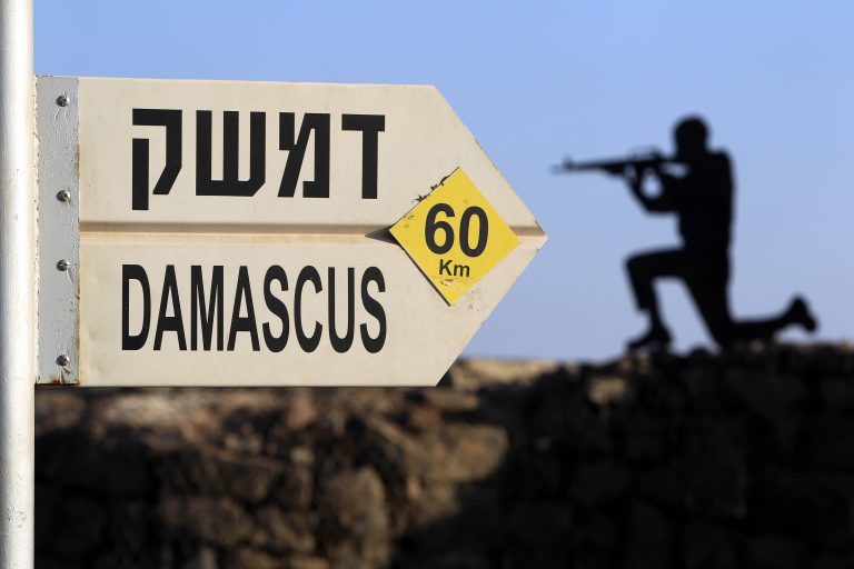 Σφοδρές μάχες σε Χαλέπι και Δαμασκό – Δεκάδες νεκροί στη Χάμα | Newsit.gr Σφοδρές μάχες σε Χαλέπι και Δαμασκό – Δεκάδες νεκροί στη Χάμα | Newsit.gr