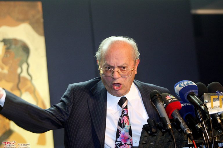 Έξαλλος ο Θ.Γιαννακόπουλος με τους διαιτητές | Newsit.gr Έξαλλος ο Θ.Γιαννακόπουλος με τους διαιτητές | Newsit.gr
