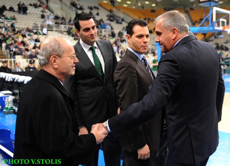Ο Ολυμπιακός κατήγγειλε τον Θανάση Γιαννακόπουλο | Newsit.gr Ο Ολυμπιακός κατήγγειλε τον Θανάση Γιαννακόπουλο | Newsit.gr