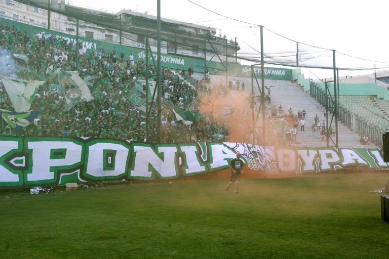 Θύρα 13: «Υπεύθυνος ο Αλαφούζος! Φύγε!» | Newsit.gr Θύρα 13: «Υπεύθυνος ο Αλαφούζος! Φύγε!» | Newsit.gr
