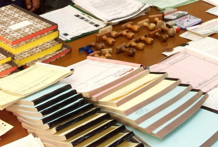Ιωάννινα: Τον έπιασαν για φοροδιαφυγή που ξεπερνά το ενάμιση εκατομμύριο! | Newsit.gr Ιωάννινα: Τον έπιασαν για φοροδιαφυγή που ξεπερνά το ενάμιση εκατομμύριο! | Newsit.gr