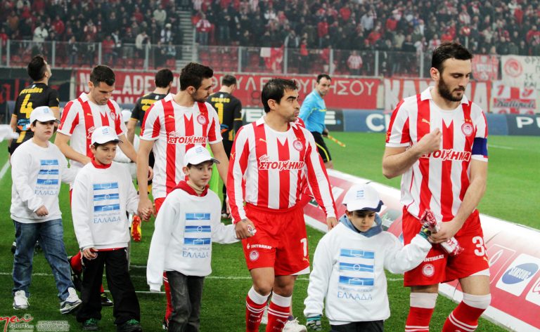 «Πληγωμένος» γύρισε ο Ολυμπιακός από την Κρήτη | Newsit.gr «Πληγωμένος» γύρισε ο Ολυμπιακός από την Κρήτη | Newsit.gr