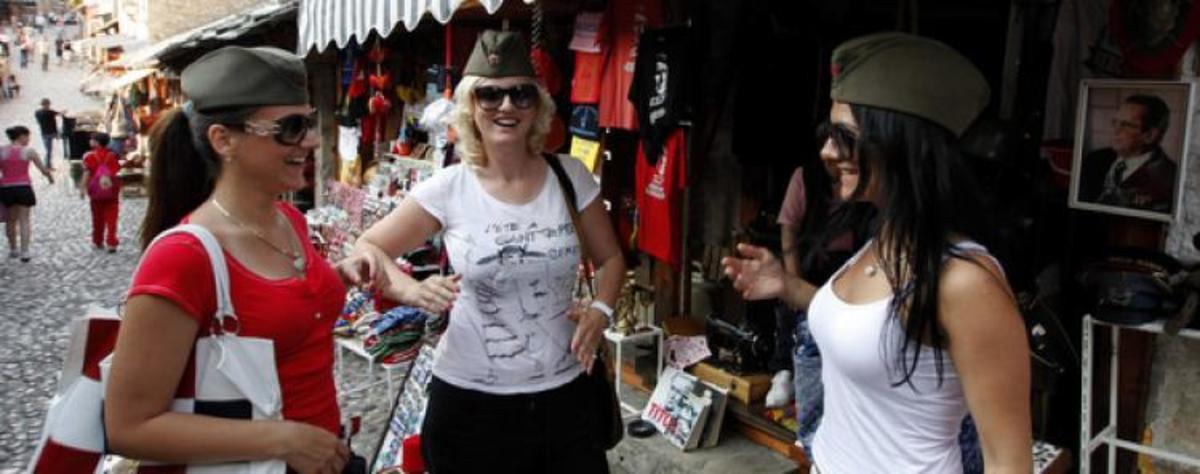 Τρεις διανυκτερεύσεις και δώρο η… έκτρωση! | Newsit.gr Τρεις διανυκτερεύσεις και δώρο η… έκτρωση! | Newsit.gr