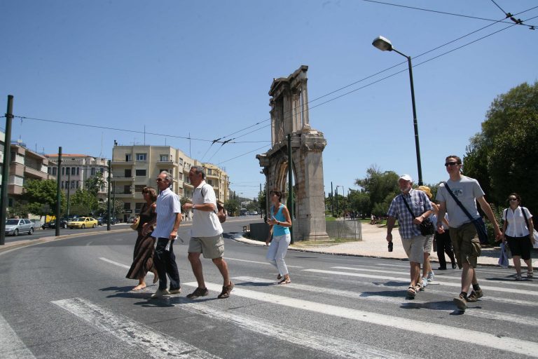 Νέα επίθεση σε βάρος τουρίστα | Newsit.gr Νέα επίθεση σε βάρος τουρίστα | Newsit.gr