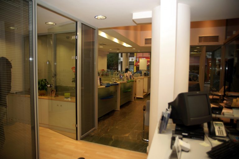 Θεσσαλονίκη: 39.000 ευρώ η λεία από τις ταυτόχρονες ληστείες | Newsit.gr Θεσσαλονίκη: 39.000 ευρώ η λεία από τις ταυτόχρονες ληστείες | Newsit.gr