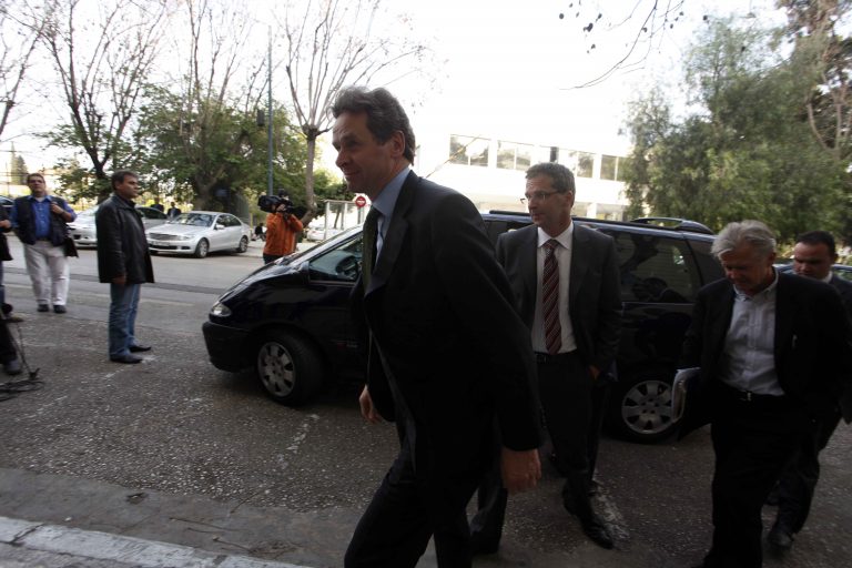 Μυστική συνάντηση Παναγόπουλου – Τρόικας | Newsit.gr Μυστική συνάντηση Παναγόπουλου – Τρόικας | Newsit.gr