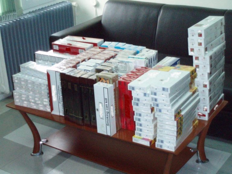 Θεσσαλονίκη: Επτά συλλήψεις για λαθραία τσιγάρα και ποτά | Newsit.gr Θεσσαλονίκη: Επτά συλλήψεις για λαθραία τσιγάρα και ποτά | Newsit.gr