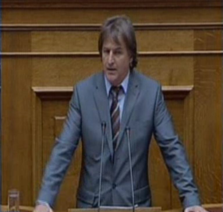 “Ρε συ μην κάνεις καμιά μ… και δεν το ψηφίσεις!” | Newsit.gr “Ρε συ μην κάνεις καμιά μ… και δεν το ψηφίσεις!” | Newsit.gr