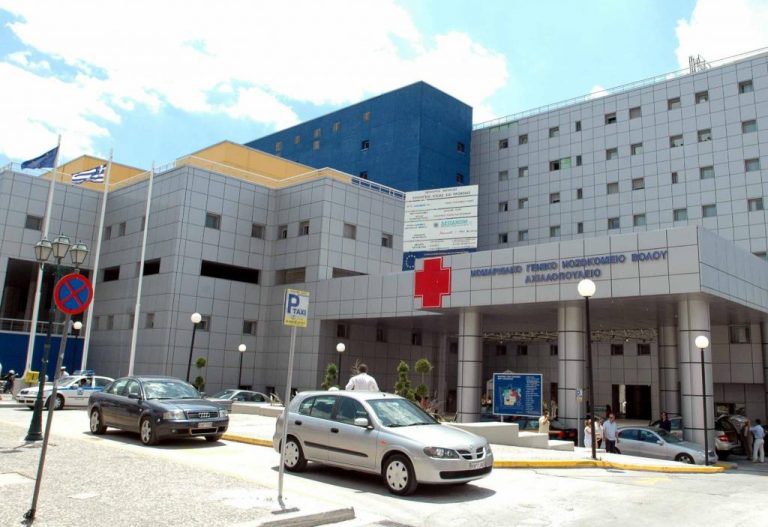 Βόλος: «Έσβησε» η γυναίκα που παρασύρθηκε από φορτηγό | Newsit.gr Βόλος: «Έσβησε» η γυναίκα που παρασύρθηκε από φορτηγό | Newsit.gr