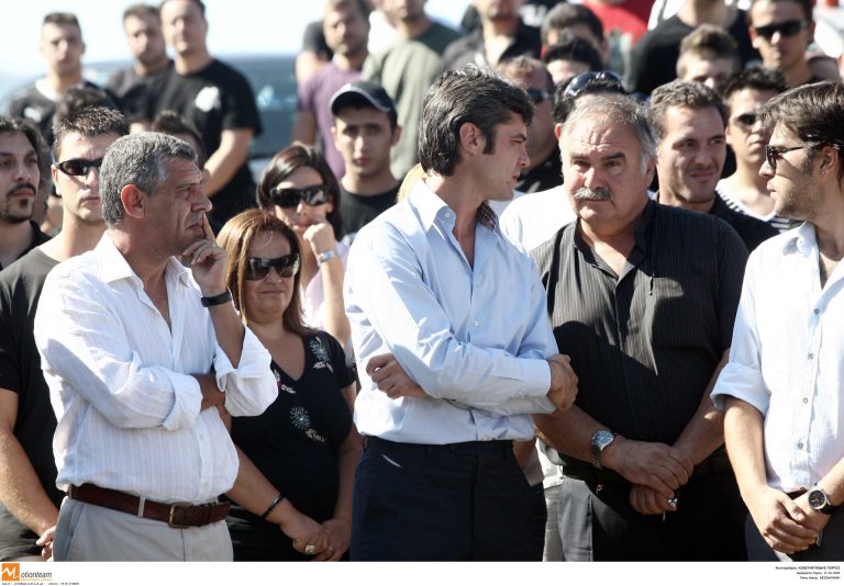 Και επίσημα βοηθός του Σάντος ο Βρύζας | Newsit.gr Και επίσημα βοηθός του Σάντος ο Βρύζας | Newsit.gr