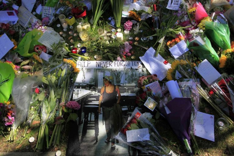 Η Amy ήταν νεκρή έξι ώρες πριν την βρούνε – Νέο βίντεο πριν γίνει διάσημη | Newsit.gr Η Amy ήταν νεκρή έξι ώρες πριν την βρούνε – Νέο βίντεο πριν γίνει διάσημη | Newsit.gr