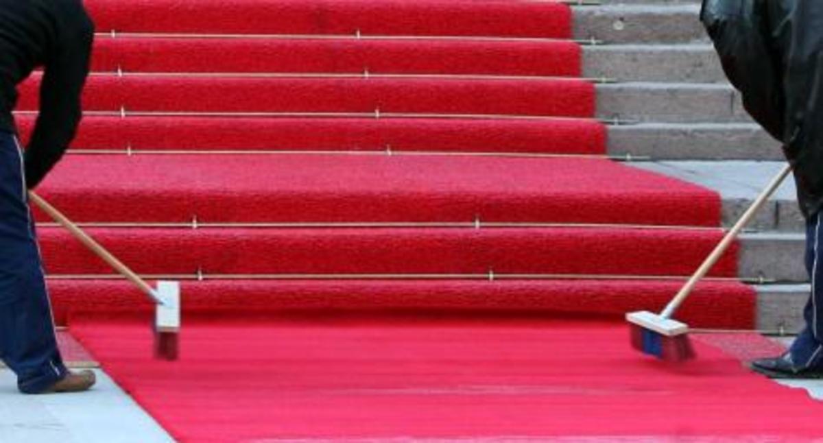 Χαλί… συναγερμός πιάνει τους κλέφτες! | Newsit.gr Χαλί… συναγερμός πιάνει τους κλέφτες! | Newsit.gr