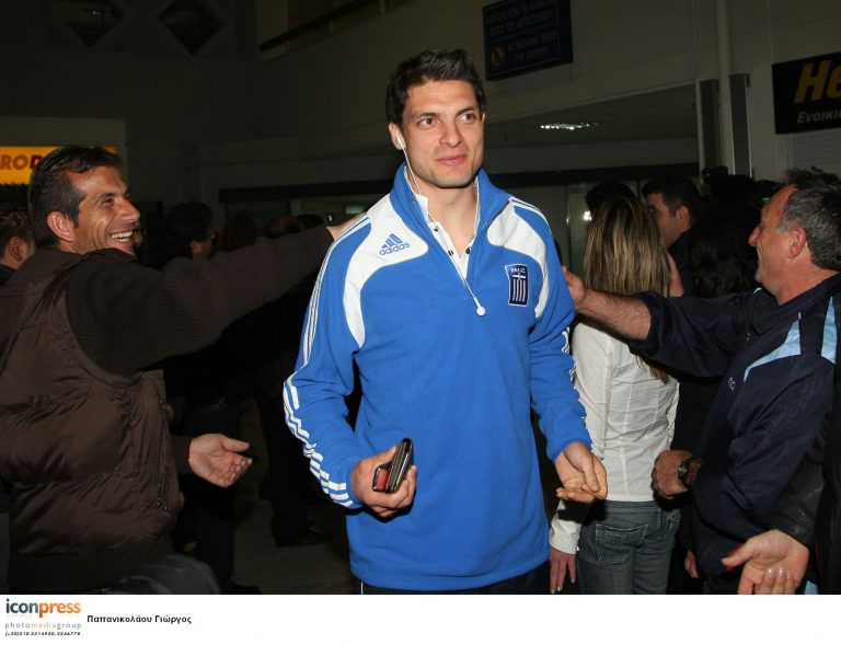 “Να σταματήσει να κλαίει ο Χαριστέας”! | Newsit.gr “Να σταματήσει να κλαίει ο Χαριστέας”! | Newsit.gr