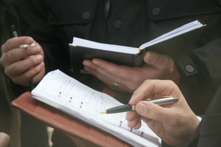 Σαφάρι εφοριακών σε Α.Ε. και Ε.Π.Ε. | Newsit.gr Σαφάρι εφοριακών σε Α.Ε. και Ε.Π.Ε. | Newsit.gr