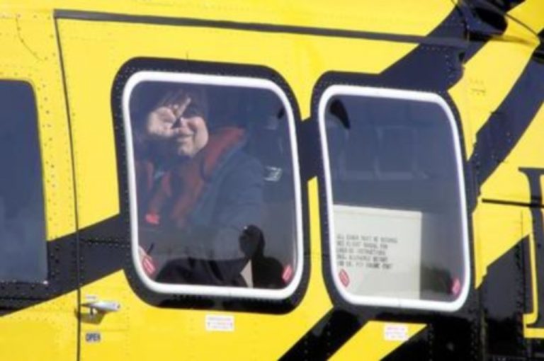 Πήγε «πλατφόρμα» ο Χριστόφιας | Newsit.gr Πήγε «πλατφόρμα» ο Χριστόφιας | Newsit.gr