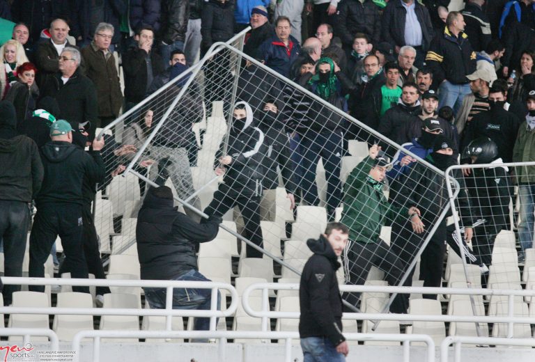 Οι χούλιγκανς κέρδισαν, το ποδόσφαιρο «πέθανε» – Πρωταθλητής ο Ολυμπιακός σε σκηνικό ζούγκλας – Διακόπηκε το ντέρμπι της «ντροπής» | Newsit.gr Οι χούλιγκανς κέρδισαν, το ποδόσφαιρο «πέθανε» – Πρωταθλητής ο Ολυμπιακός σε σκηνικό ζούγκλας – Διακόπηκε το ντέρμπι της «ντροπής» | Newsit.gr