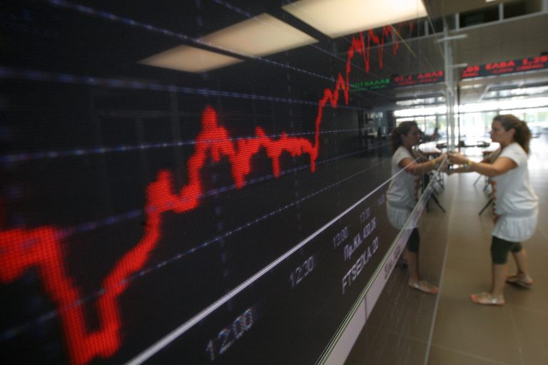 Σοκ και δέος στο ΧΑ: 10, 7 δισ. χάθηκαν τον Αύγουστο! | Newsit.gr Σοκ και δέος στο ΧΑ: 10, 7 δισ. χάθηκαν τον Αύγουστο! | Newsit.gr