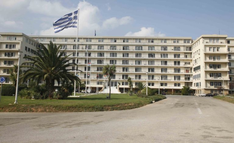 Τέσσερις υπουργοί,αναζητούν ρόλο στο ΥΕΘΑ.Παρασκήνιο | Newsit.gr Τέσσερις υπουργοί,αναζητούν ρόλο στο ΥΕΘΑ.Παρασκήνιο | Newsit.gr