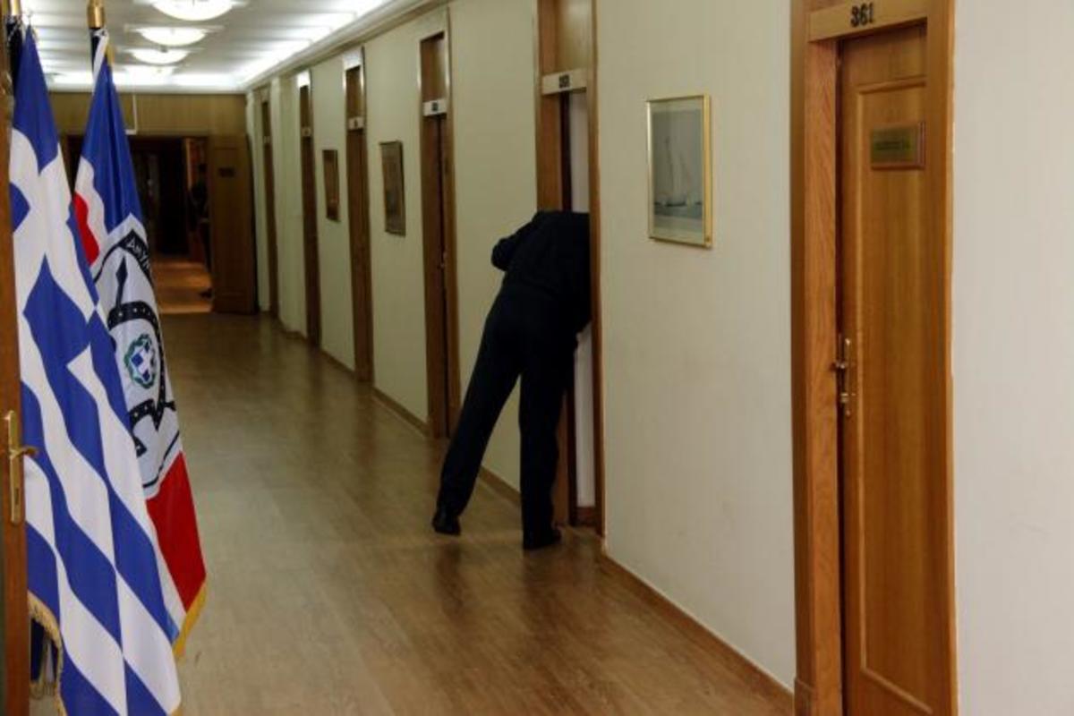 Κίνδυνος να χαθούν 10 εκ. ευρώ για τις ΕΔ από «περίεργες καθυστερήσεις» | Newsit.gr Κίνδυνος να χαθούν 10 εκ. ευρώ για τις ΕΔ από «περίεργες καθυστερήσεις» | Newsit.gr